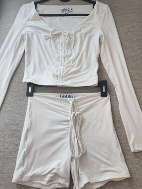 I.AM.GIA White Ruched Drawstring Long Sleeve Top & Shorts Set
